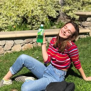 Meet your Posher, Natasha